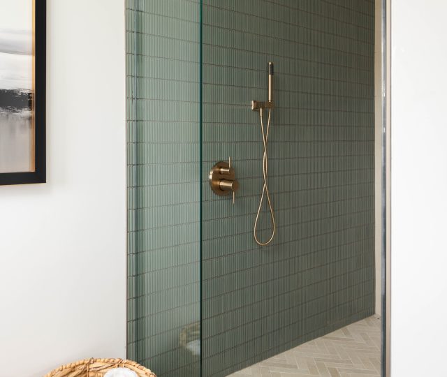 70F- Primary Ensuite